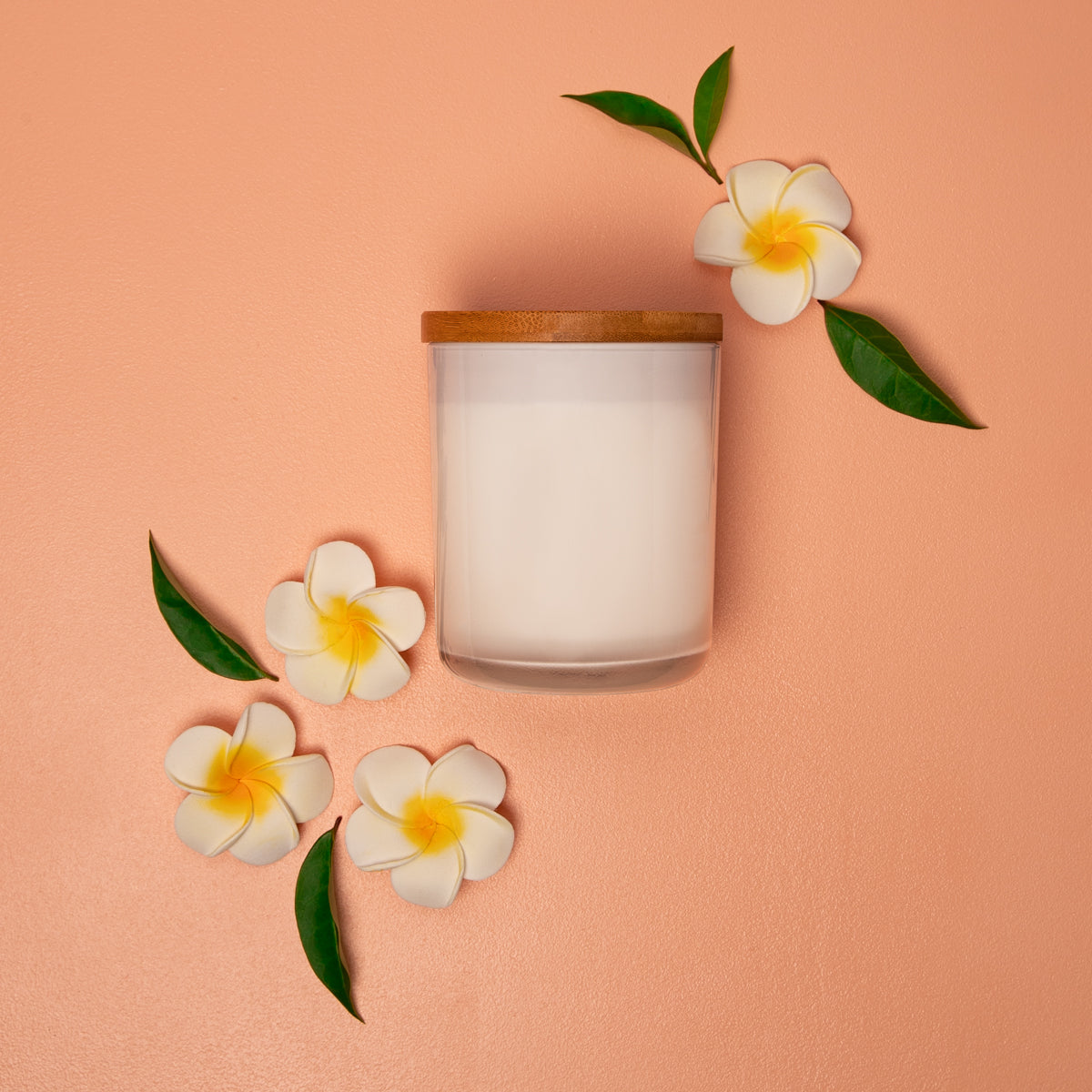 04 Frangipani - Mya Candle Collection