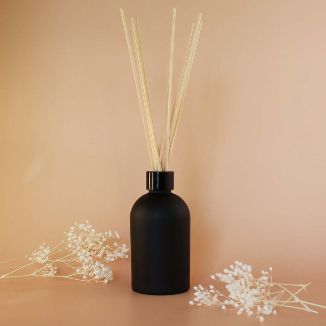 Black Reed Diffuser 200ml