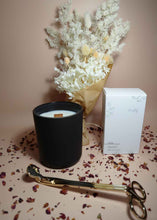 Load image into Gallery viewer, Send your Love Black Gift Box
