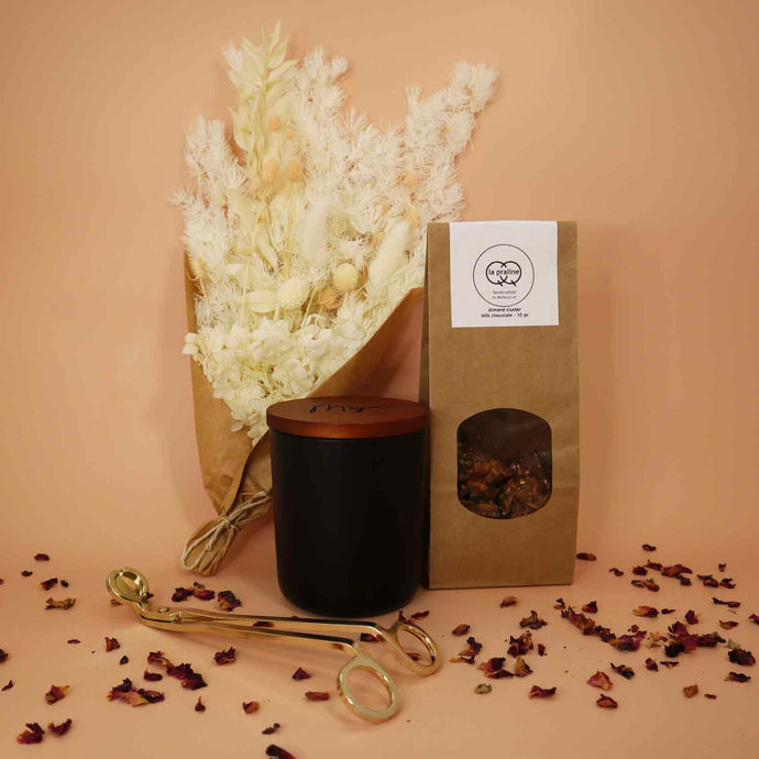 Send your Love Black Gift Box - Mya Candle Collection